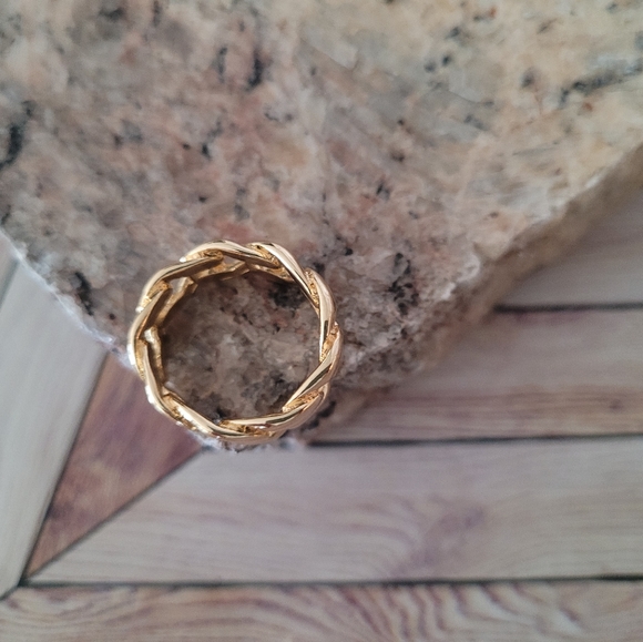 Twist Chainlink Ring ✨️ - Picture 7 of 10